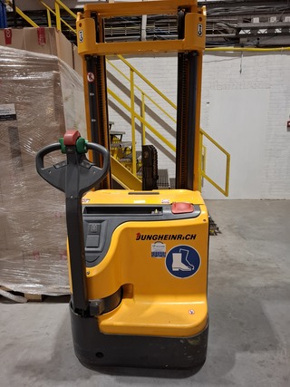 Elektrische stapelaar Jungheinrich, EJC212, bouwjaar 2009