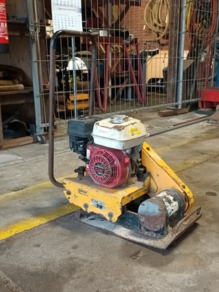 Trilplaat, Euro Shatal, PC1113