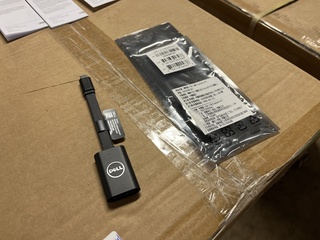 Ca. 400x USB-C to DisplayPort(F), Dell