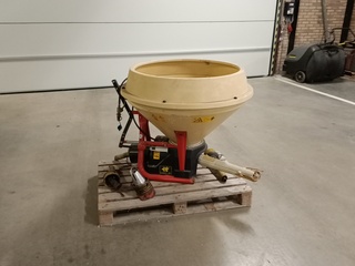 Gedragen kunstmest strooier, Vicon