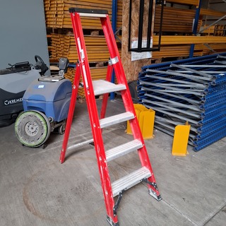 Werktrap Kelfort, 3 treeds met bordes