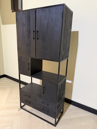 Hoge Zwarte Kast Mangohout Richfield, Zwart, 2025