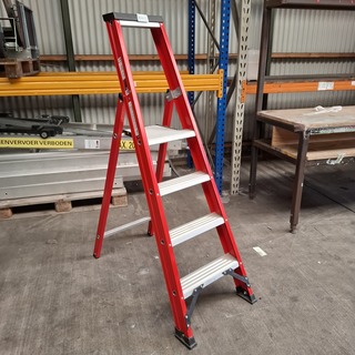 Werktrap Kelfort, 3 treeds met bordes