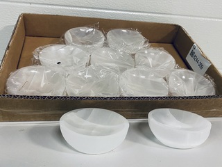 Ca. 11x Seleniet schalen rond