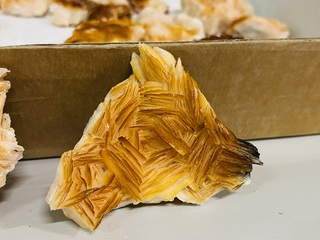 Ca. 37x Bariet brokjes