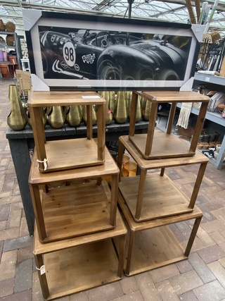 2x Sets van 3 stuks bijzettafels