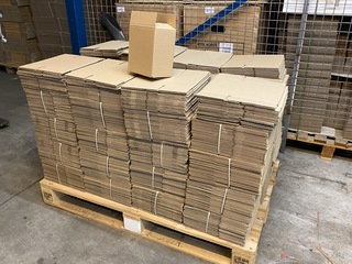 Pallet met ruim 1100 verzenddozen 17x11x18cm, bruin