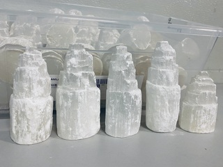 Ca. 54x Seleniet toren