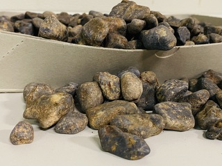 7 kg Saffier getrommeld (ongepolijst)