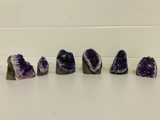 6x Amethist druse met gepolijste randen