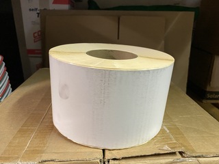 Ca. 12x Rollen a 800 DHL verzendetiketten