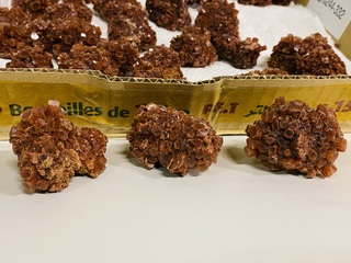 Ca. 33x Aragoniet rozetten