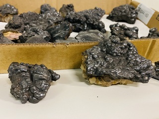 Ca. 21x Goethiet ruwe brokken