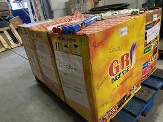 Ca. 750x Pakjes diverse soorten wierrook