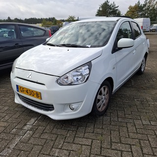 Personenauto, Mitsubishi, Space Star 1.0, 2015