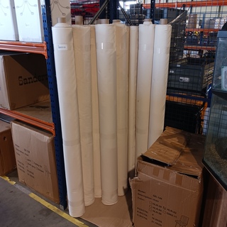 Ca. 11x Rol zware canvas bekledingsstof