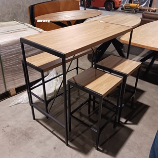 Bartafel met 2x kruk en bankje