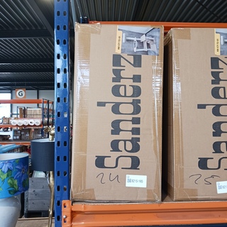 Krabpaal kat kitten, 2025