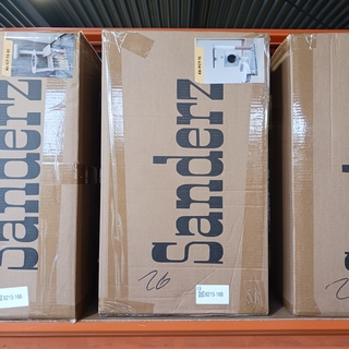 Krabpaal kat kitten, 2025