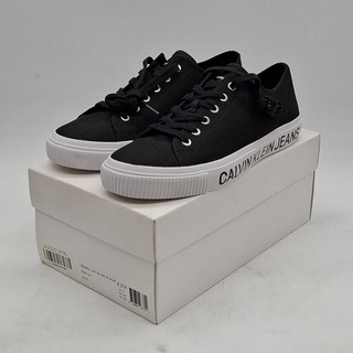 Ca. 13x Paar schoenen, Calvin Klein