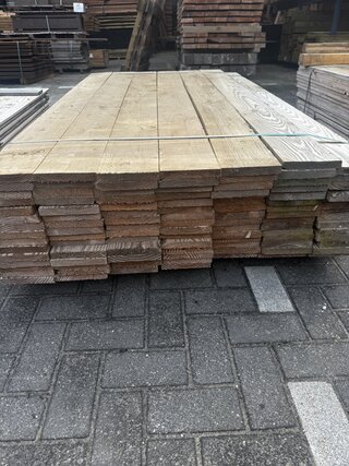Ca. 140x Douglas planken | fijnbezaagd | 2,2 x 15 x 180 cm