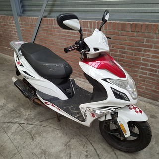 Snorscooter, AGM, R8, 2014
