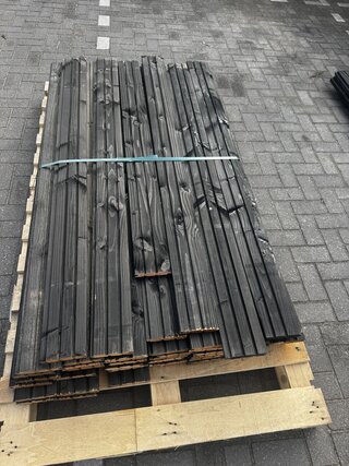 Ca. 48x Douglas triple profiel | dubbelzijdig | Zwart , 2,7 x 14 x 180