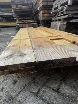 7x Douglas plank , 2,8 x 24,5 x 300 cm