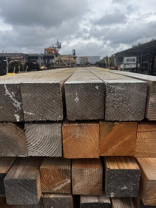 Ca. 12x Douglas paal | fijnbezaagd , 15 x 15 x 400 cm