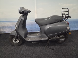 Restauratieproject elektrische snorscooter Wlie, E-VPA