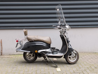 Restauratieproject snorscooter Znen, ZN50QT-HS, bouwjaar 2010