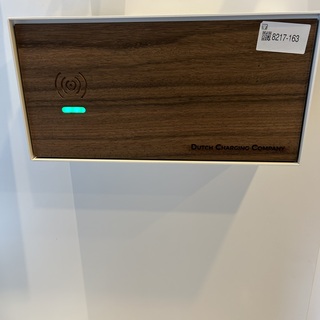 Showroom EV Laad wandunit Dutch Charging Company, Wit