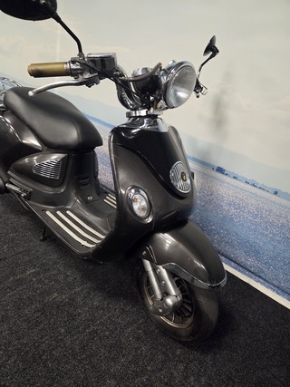 Snorscooter Znen, ZN50QT-E5