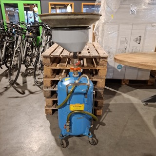 Olie opvangunit met 2x olie opvangbak met tuit, O.a. Alfa, RO.65L