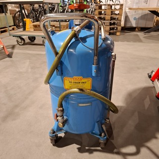 Olie opvangunit met 2x olie opvangbak met tuit, O.a. Alfa, RO.65L