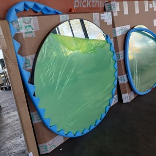 Badkamerspiegel, Xenz, Cola, Gun metal