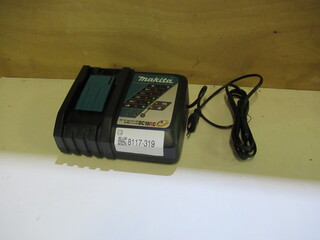 Acculader 230V Makita, DC18RC