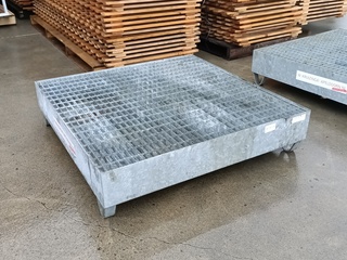 2x  Gegalvaniseerde lekbak, 2033, bouwjaar 2003