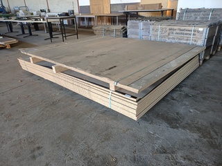 Ca. 11x spaanplaat