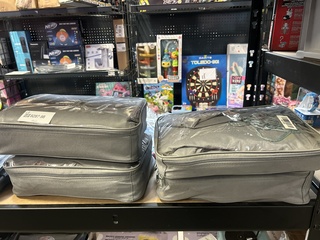 Ca. 13x Waterdichte hoezen voor tuinmeubelen