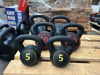 6x Kettlebell (2x 15kg, 2x 10kg, 2x 5kg)