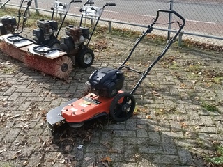 Onkruidborstelmachine, Ariens, Weed Brush