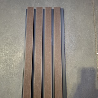 Ca. 25x Hkc Wpc Wandpaneel binnen/buiten 290x22x2,2 cm, Rosewood , 202