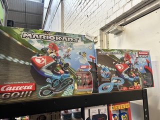 2x Racebaan Mario Kart Carrera