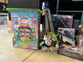 Ca. 16x A-merk speelgoed w.o. Clementoni, Casdon Dyson, Dickie Toys, F