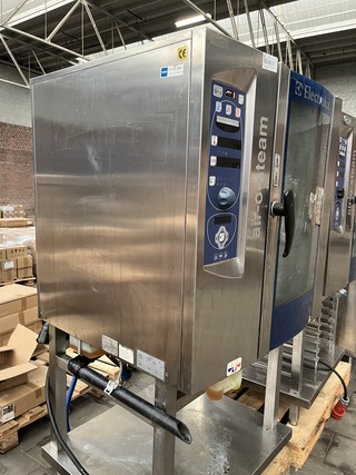 Combisteamer met onderstel 90x184x172 Electrolux, air-o-steam