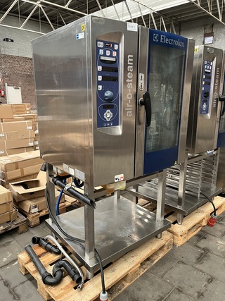 Combisteamer met onderstel 90x184x172 Electrolux, air-o-steam