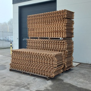 (NS materiaal) 94x houten legbord