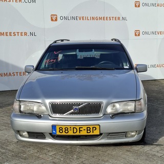 Personenauto, Volvo, V70 2.4, 1999