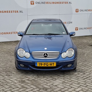 Personenauto, Mercedes-Benz, C-Klasse 200, 2004
